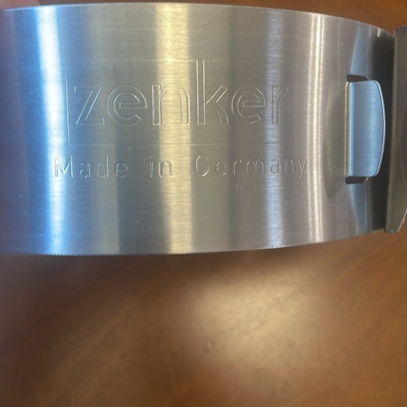 Zenker Layer cake Slicer - Picture 3 of 5